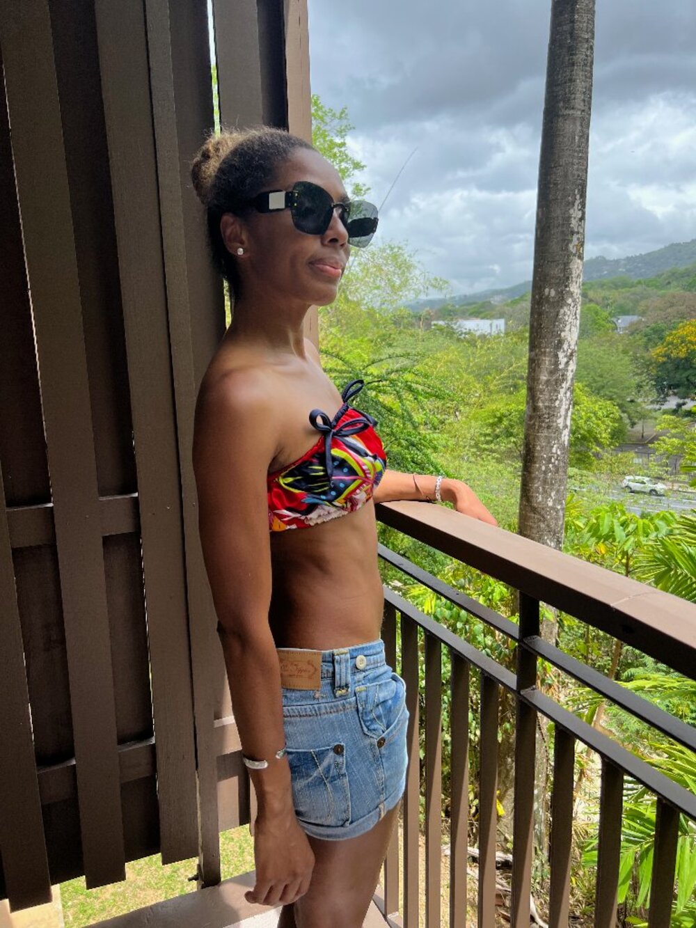 Bandeau/Crop top, Bright Satin Print for Party and Poolside